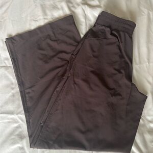 lululemon Swift Mid-Rise Wide leg pant